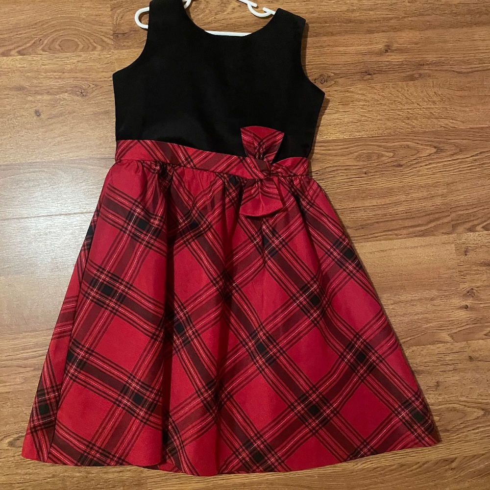 Sleeveless Christmas Dress